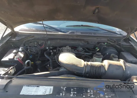 2000 Ford Expedition Eddie Bauer from USA, damaged, VIN 1FMRU17LXYLA97117